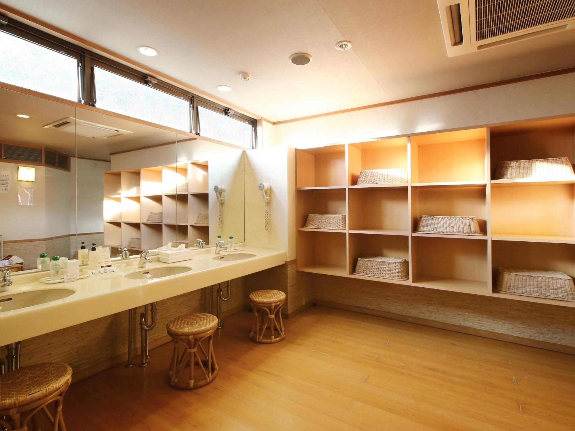Kisoji No Yado Iwaya Hotel Luaran gambar